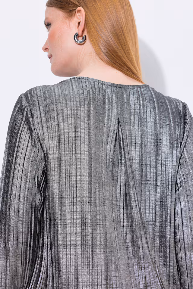 Silver Pleated 3/4 Sleeve Blouse