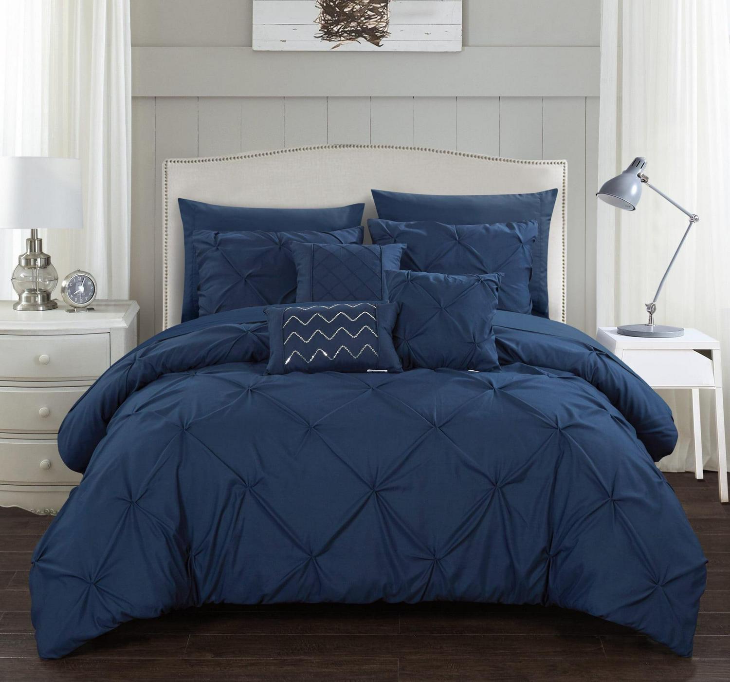 Valentina 10-Piece Solid Color Comforter Set. King. Navy