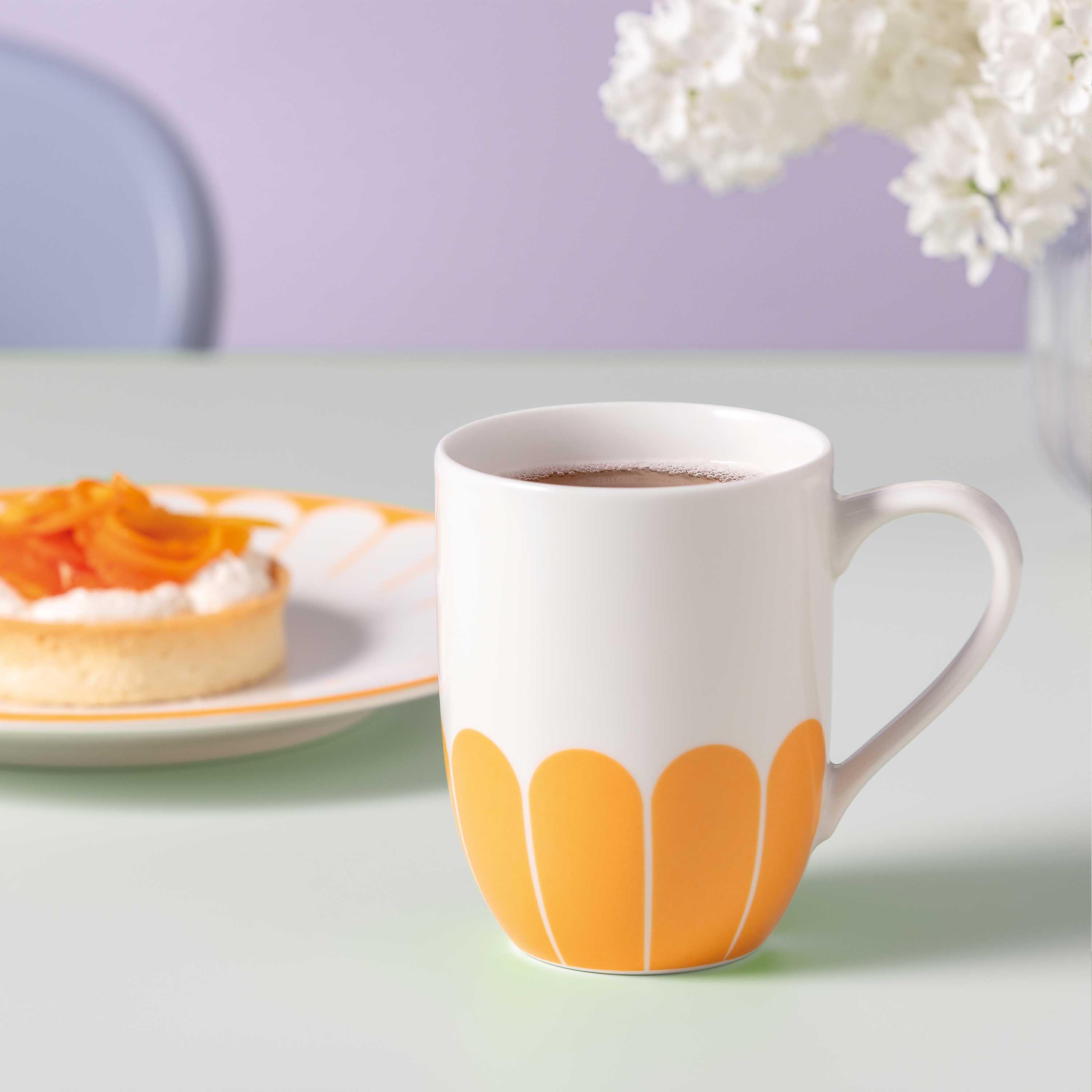 Fleur Mug - Yellow, 9.9 oz, Premium Porcelain