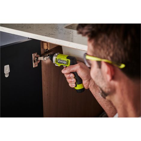RYOBI Tournevis 4V USB Lithium - 1 batterie 2,0Ah - coffret 10 embouts - mandrin déporté - renvoi d'angle - RSD4-120TA2 — vue 3