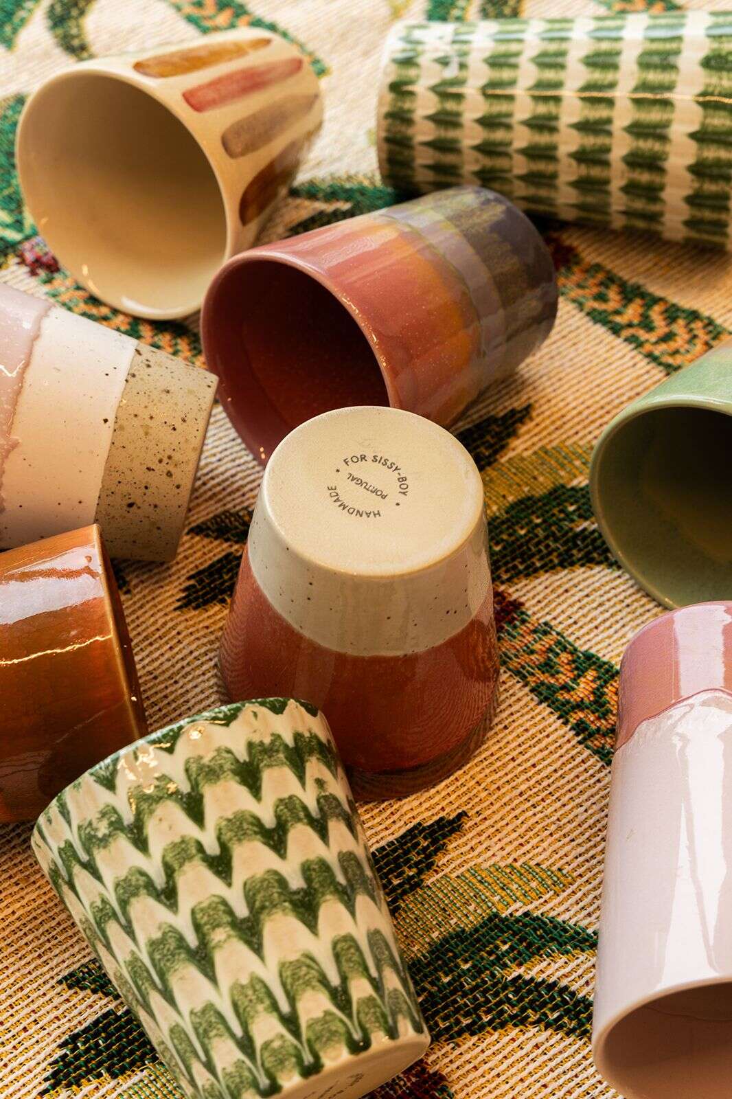 Groene koffiemokken met print