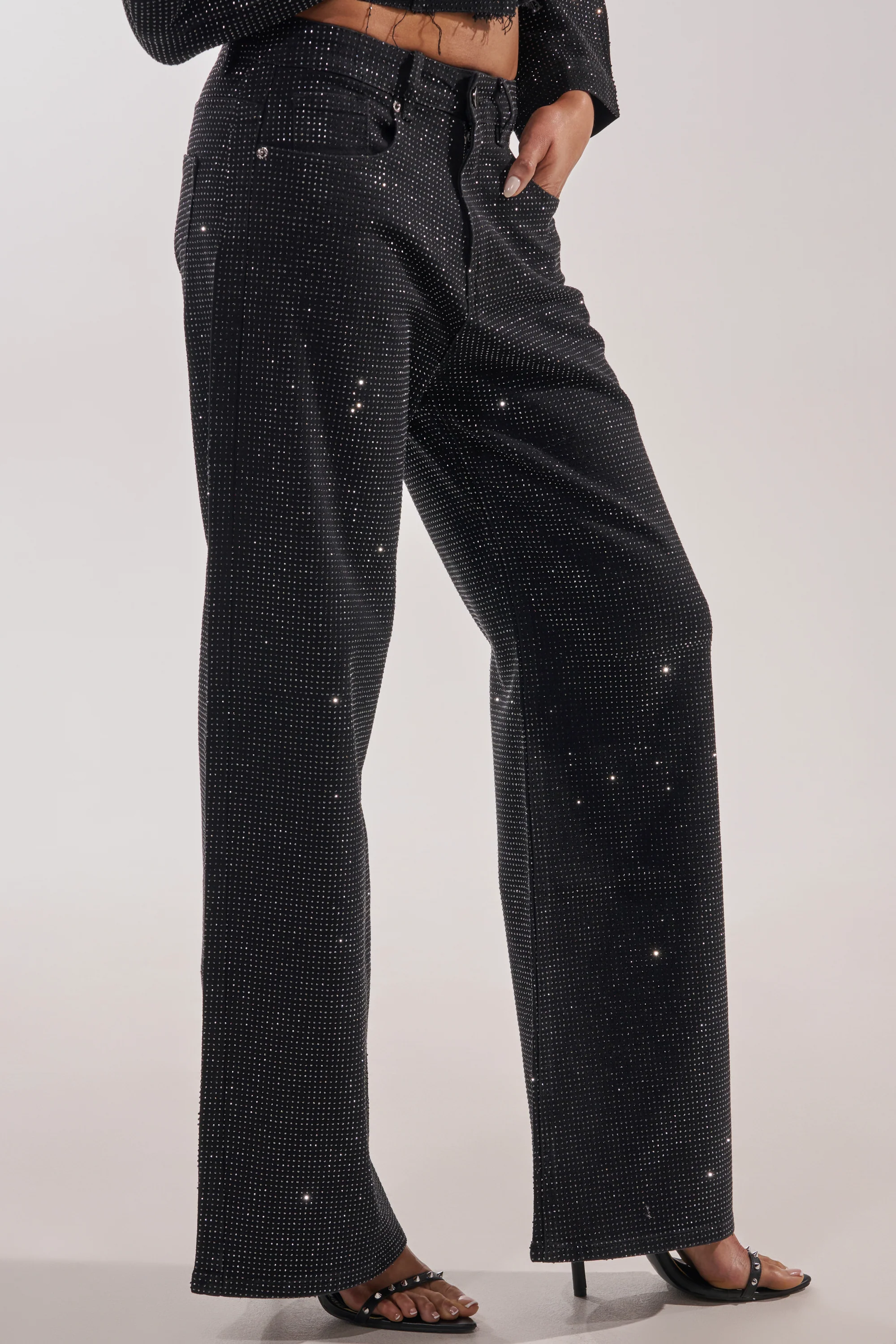 DEMI EMBELLISHED RELAXED DENIM IN BLACK - Akira Store
