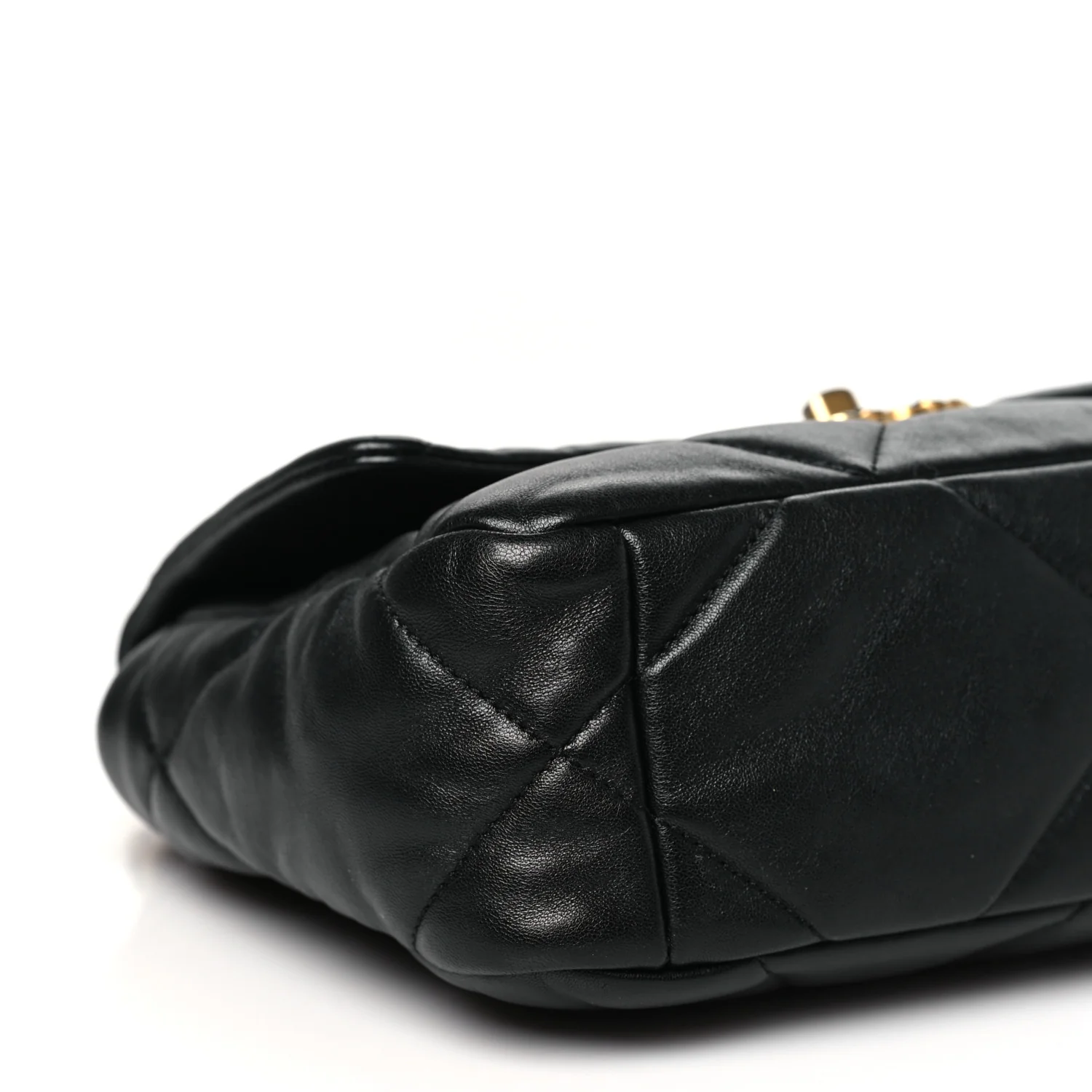 Lambskin Quilted Medium Chanel 19 Flap Black