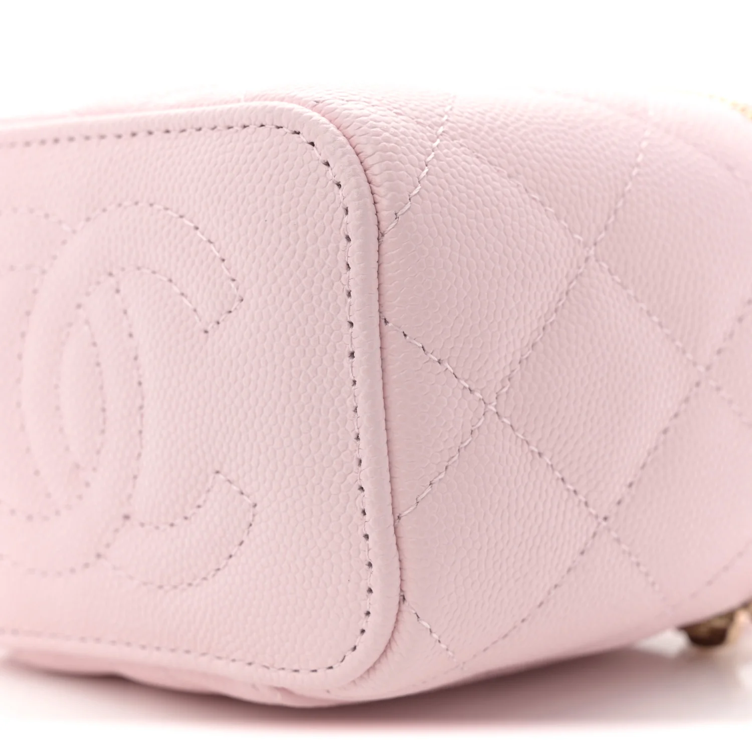 Caviar Quilted Mini Vanity Case With Chain Light Pink
