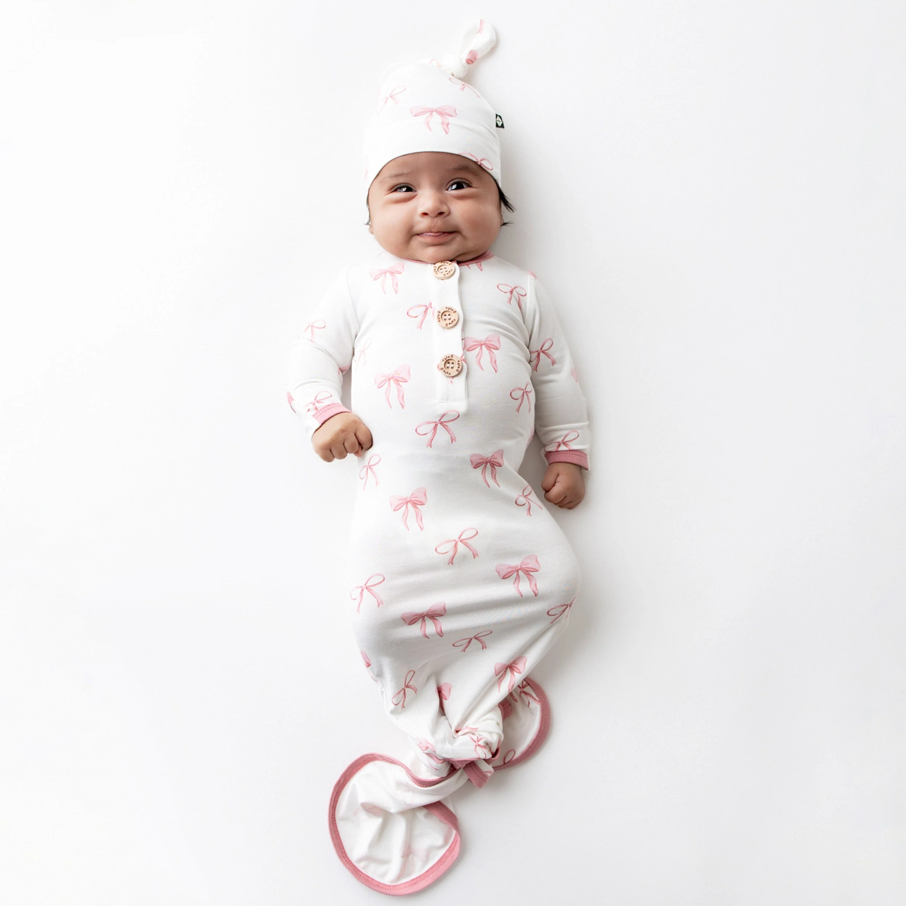 Knotted Day Gown with Hat Set in Bow