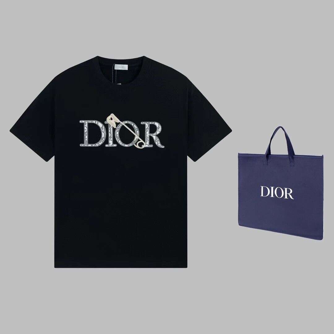 【DIOR】（ディオール）Tシャツ ご好評に付き再入荷！半袖Tシャツ