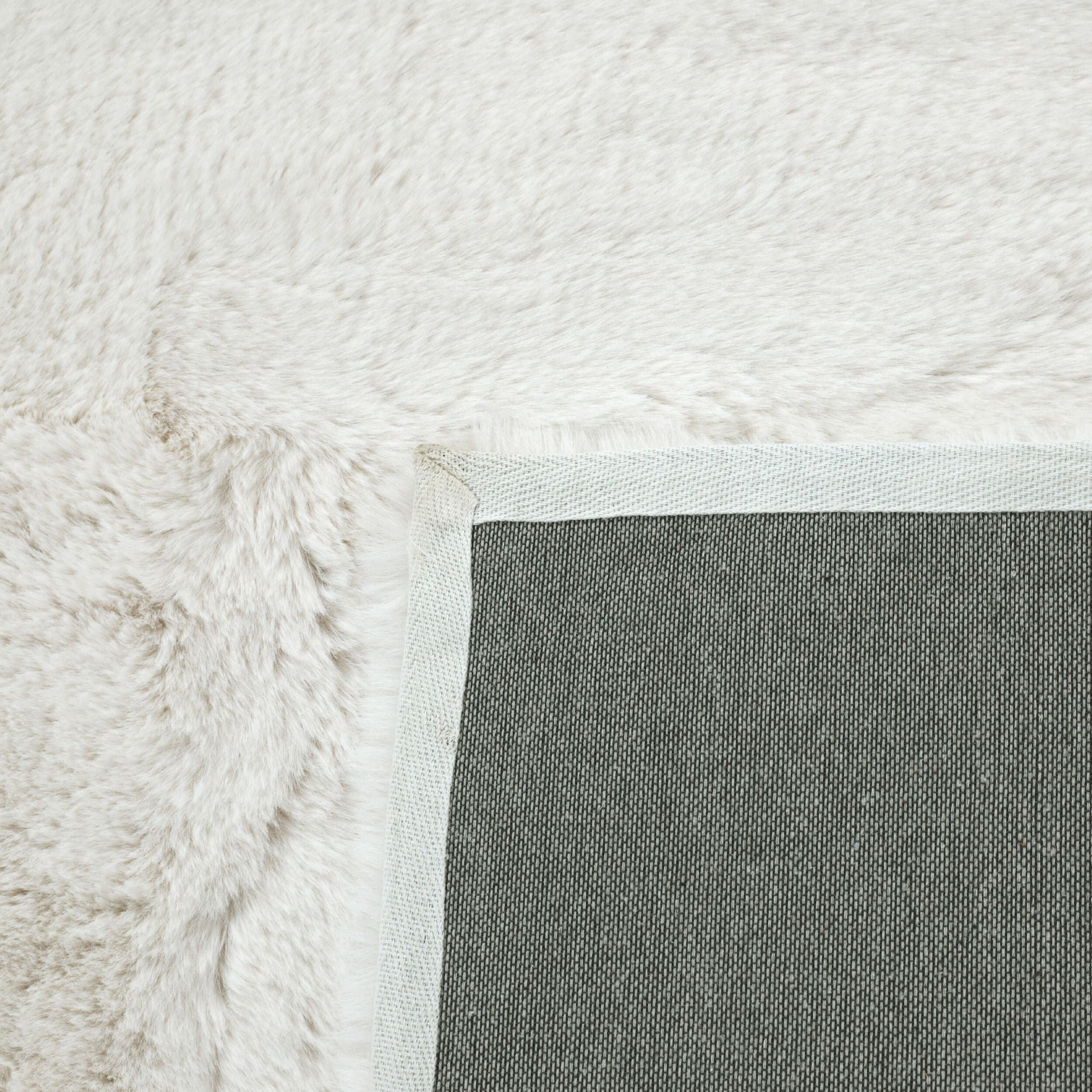 Faux Rabbit Fur Rug Ivory 150x240cm