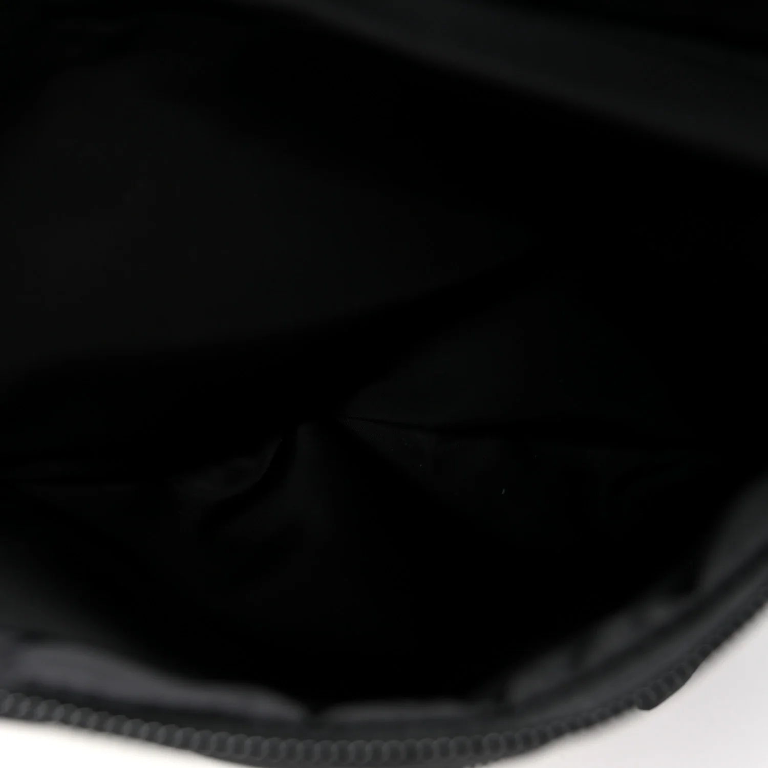 Tessuto Nylon Montagna Belt Bag Black