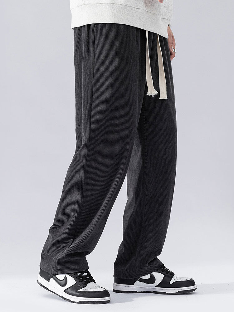 Pantalon en velours côtelé à jambes droites