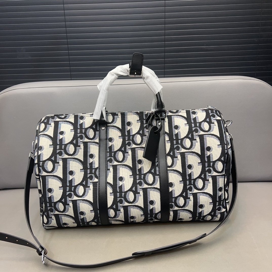 D new arrival traval bag size : 28 x 50 cm
