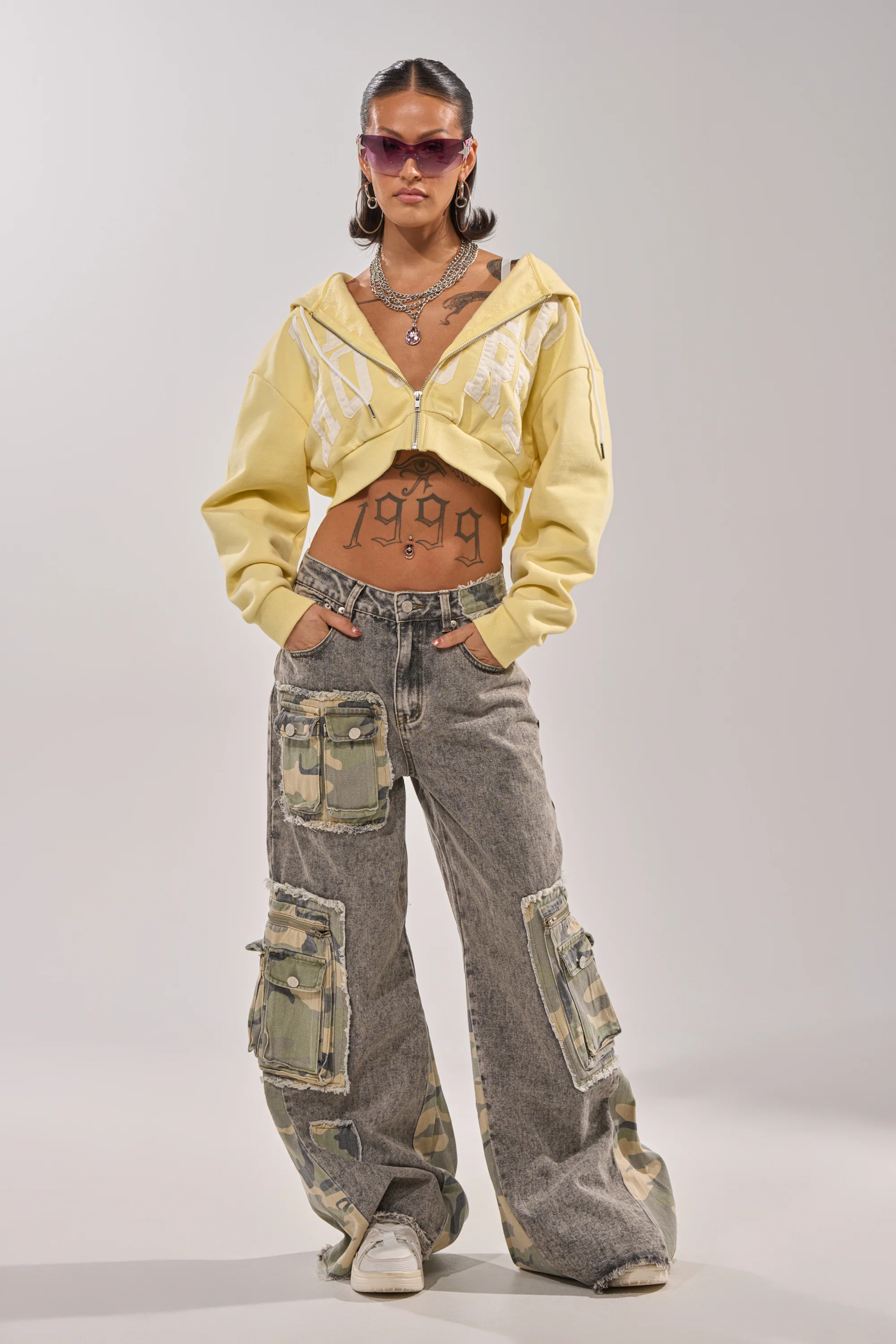 DOWN AND DIRTY CAMO CARGO - Akira Store