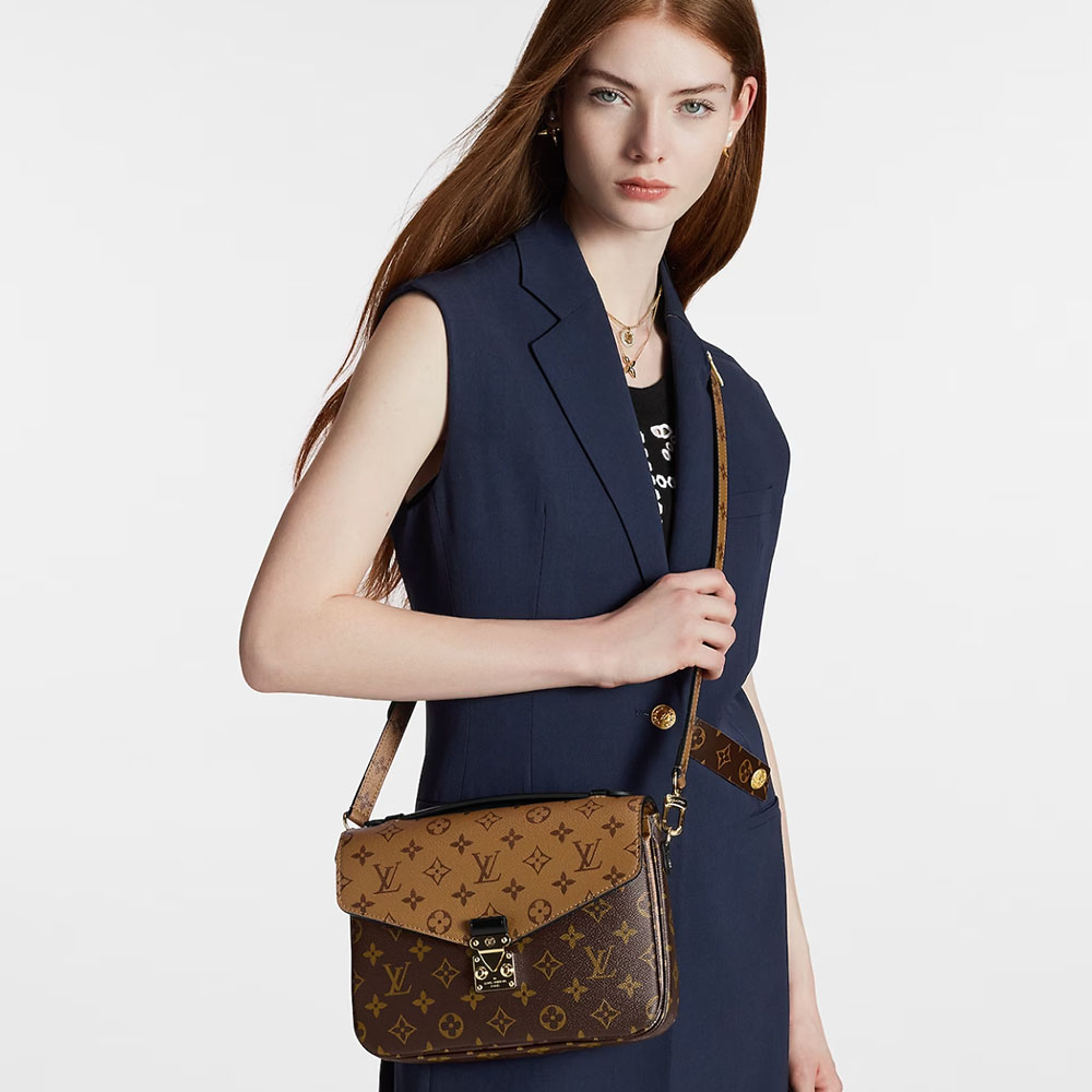 【Flash Sale】LV Louis Vuitton Pochette Metis Bag