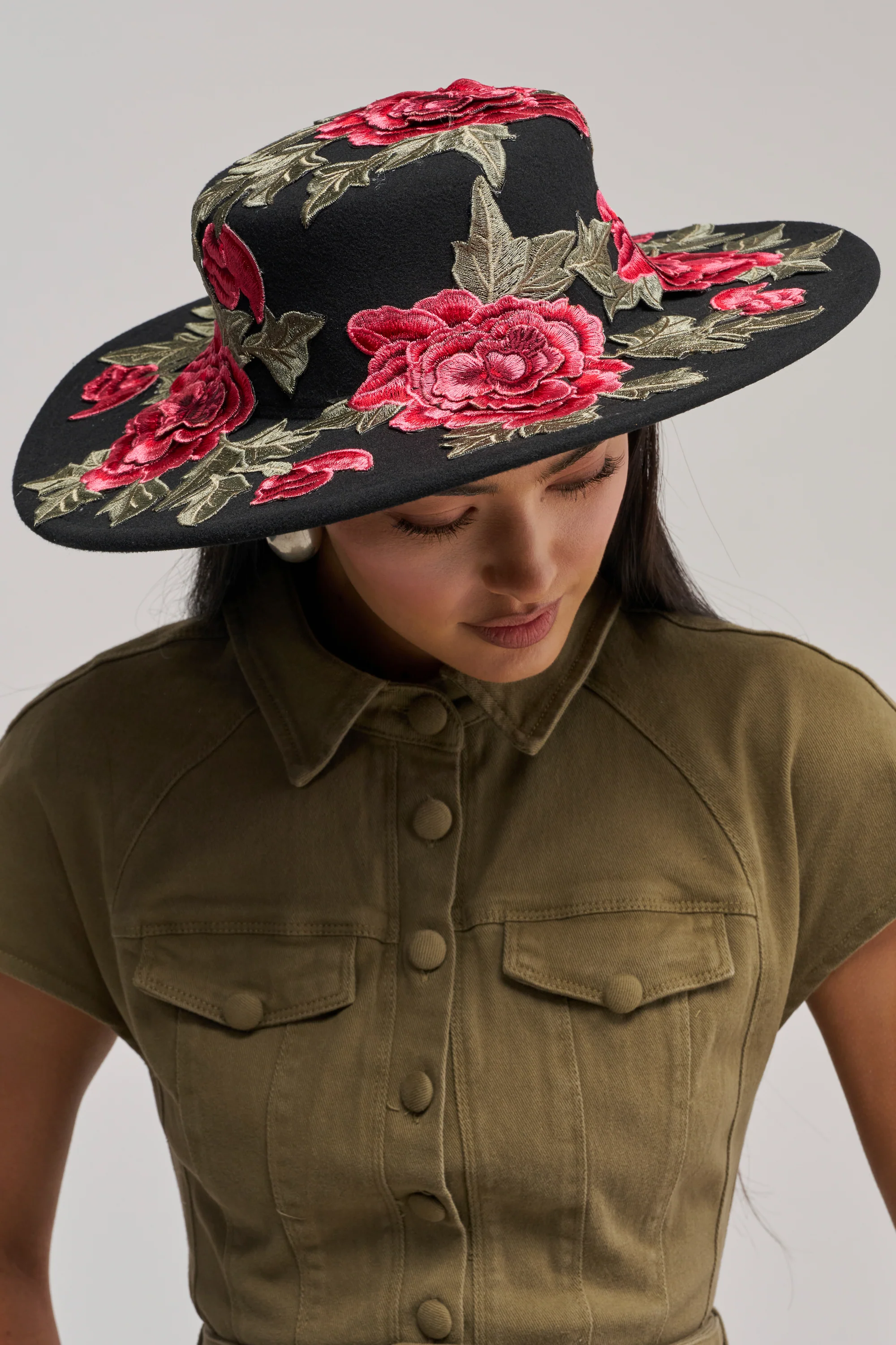 ALIYA FLORAL BRIM HAT - Akira Store