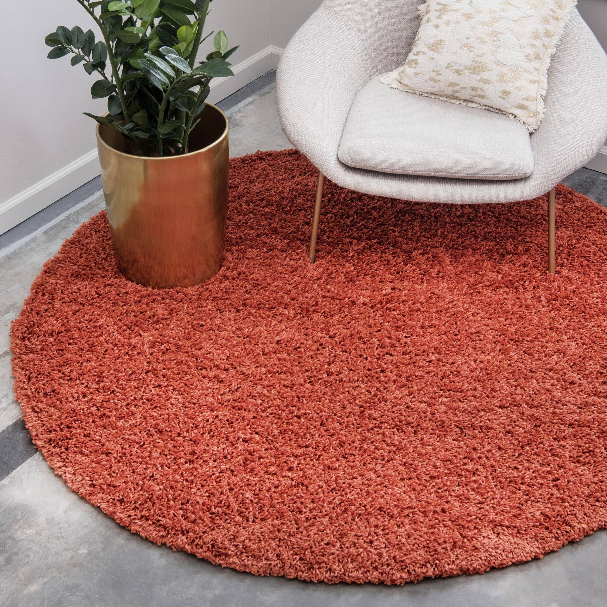 Unique Loom Solid Shag Terracotta 5 ft Round Area Rug