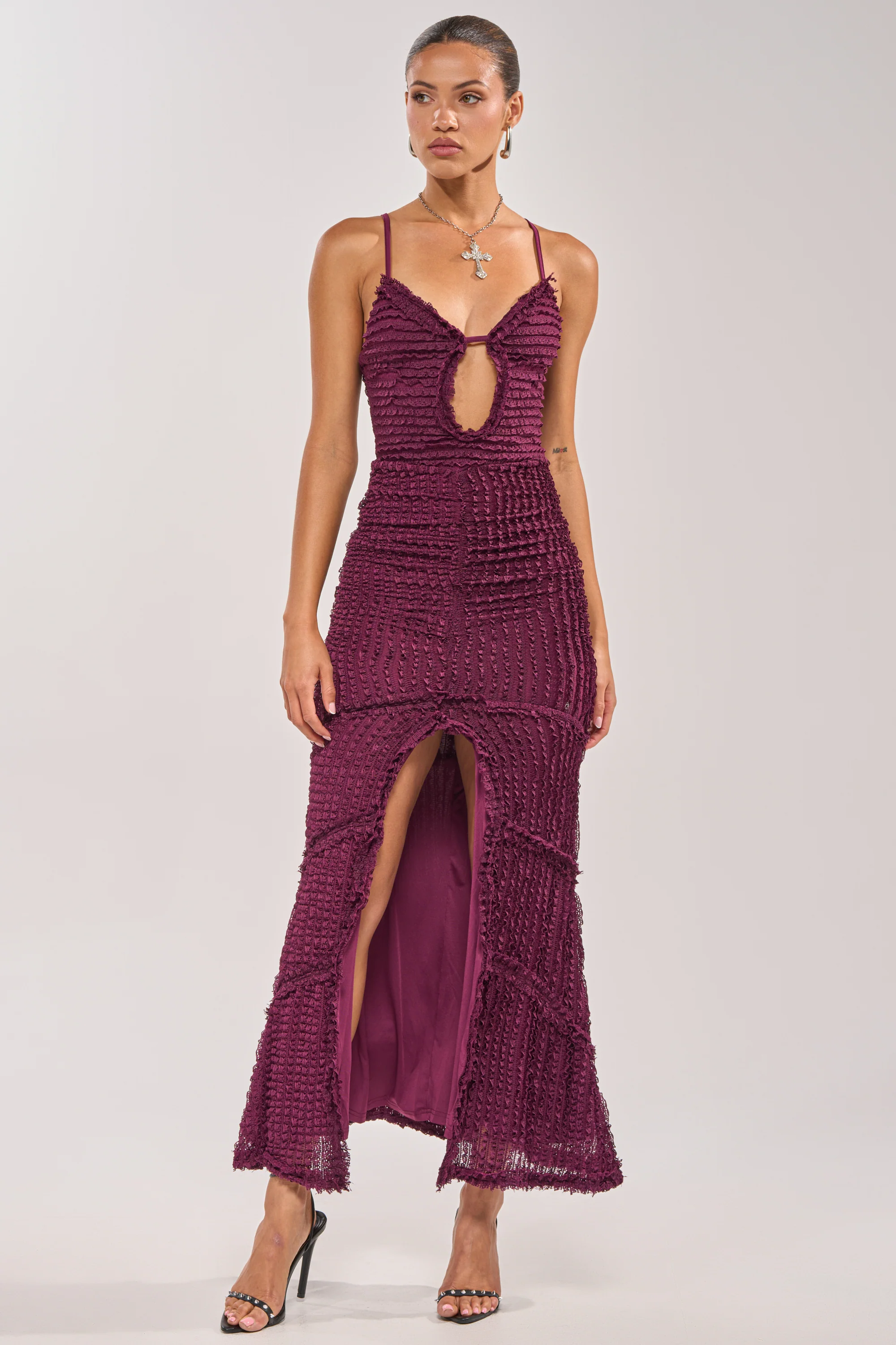 PLUS ONE MAXI DRESS IN PLUM - Akira Store
