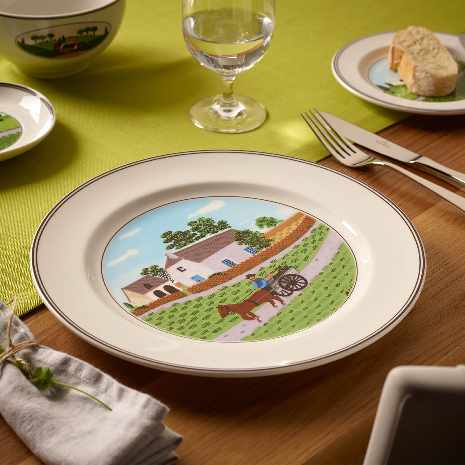 Design Naif Dinner plate - Multi-colored, 10.7'', Premium Porcelain