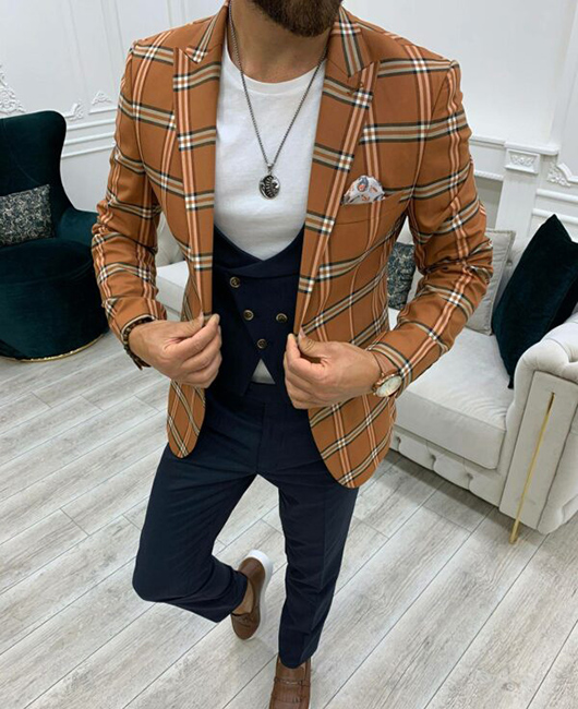 Blazer à carreaux avec poche poitrine, col à revers et simple boutonnage