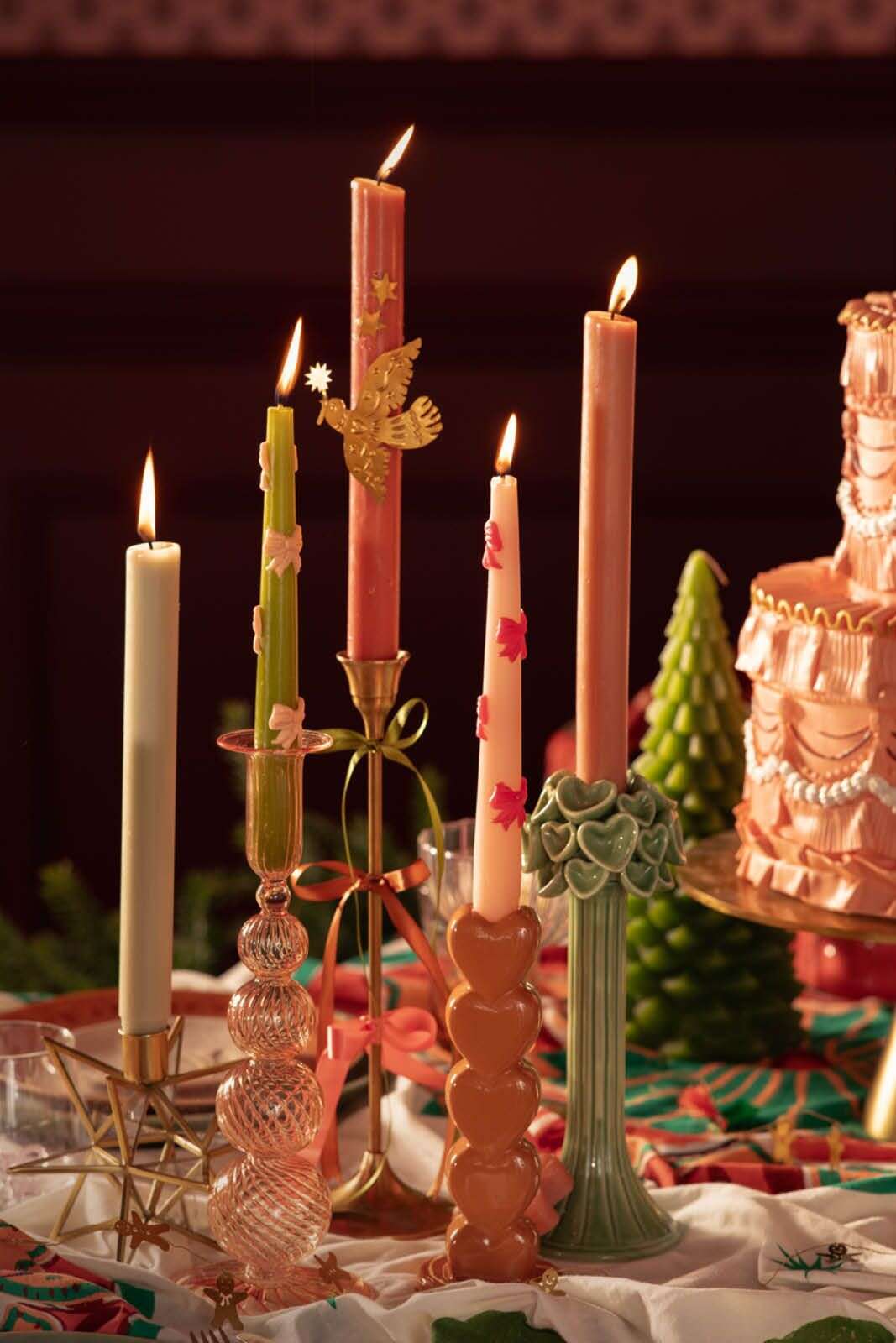 Lichtgroene kandelaar met hartjes