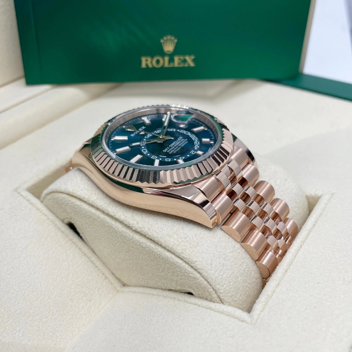 [Super Clone]RLX  Sky-Dweller 42mm Rose Gold Blue Dial Jubilee - 336935