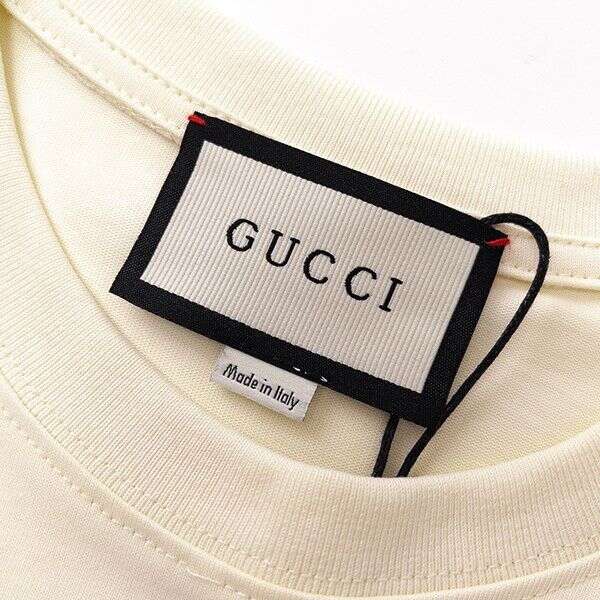 【Gucci 】（グッチ）男女兼用、ご好評に付き再入荷！Tシャツ