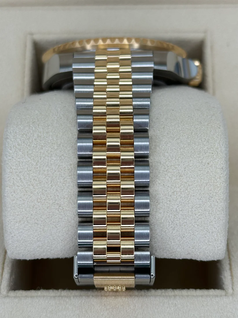 [Super Clone]RLX GMT-Master II Two-Tone Black Jubilee 126713GRNR