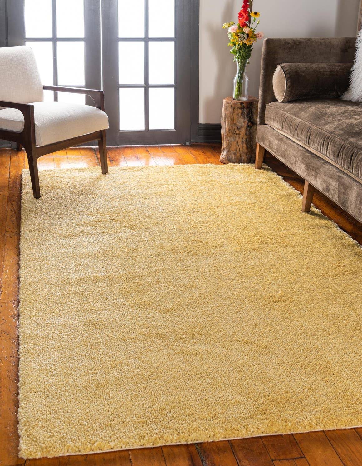 Unique Loom Solid Calabasas Solo Area Rug - 5' x 7'7