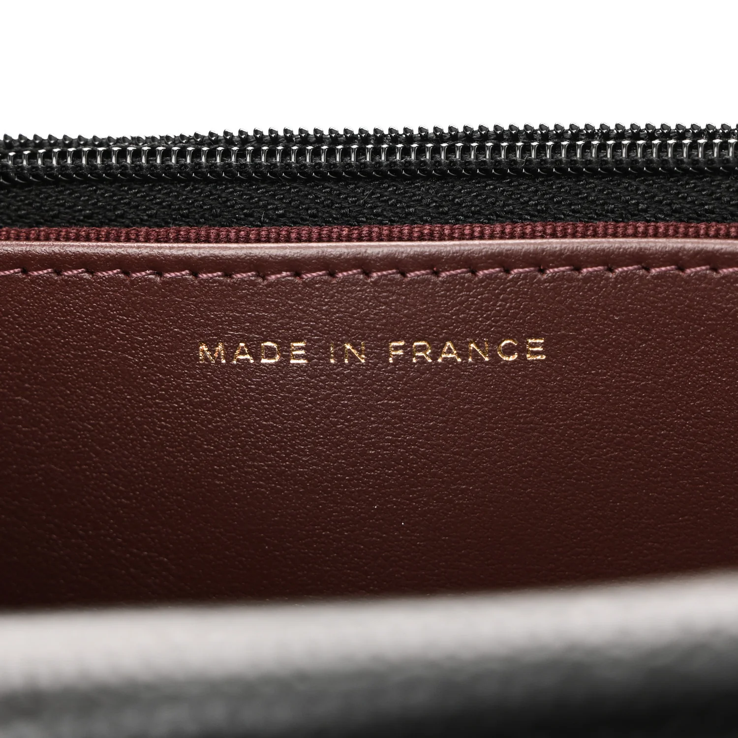 Caviar Quilted CC Turnlock Wallet On Chain WOC Black