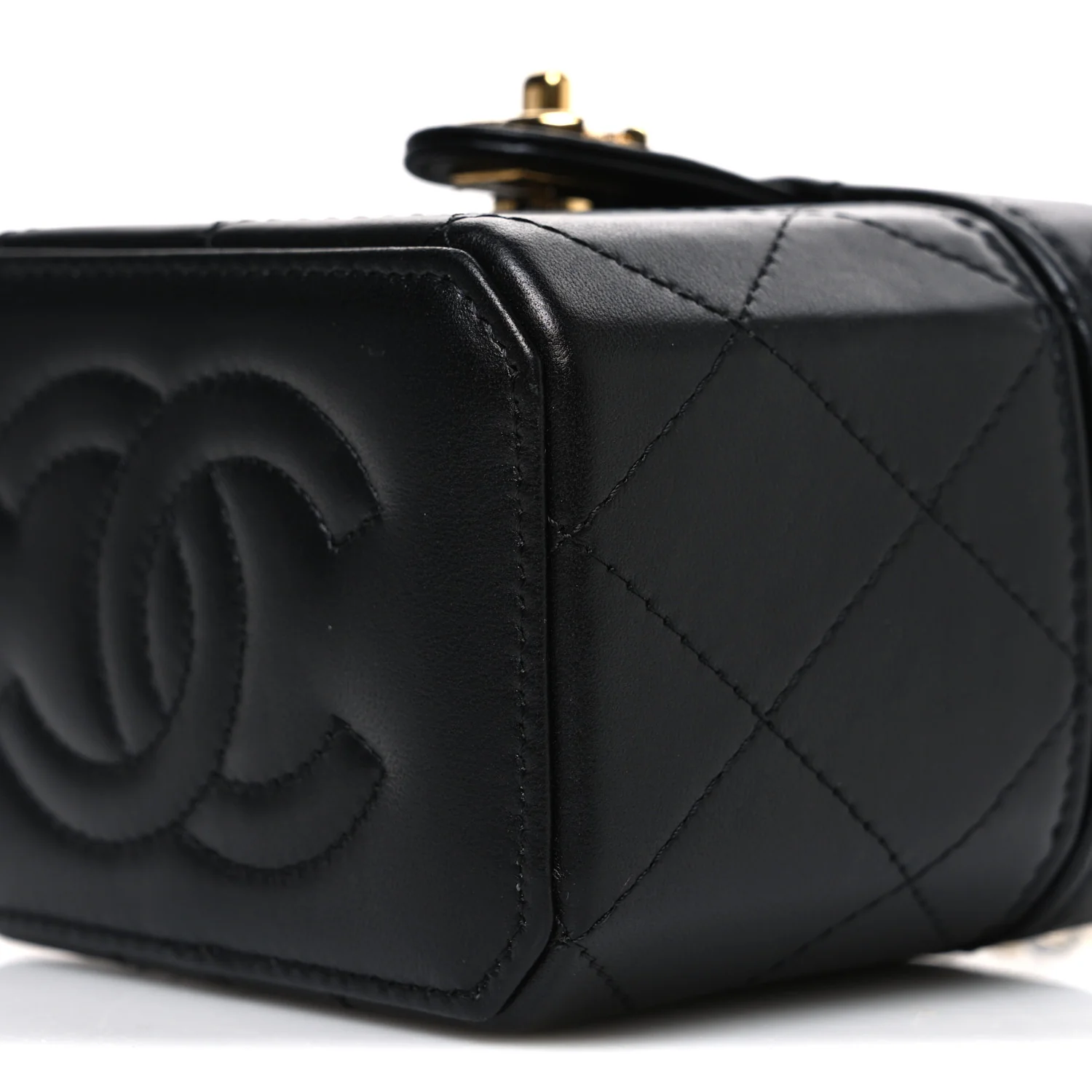 Lambskin Quilted Vanity Clutch With Chain Black
