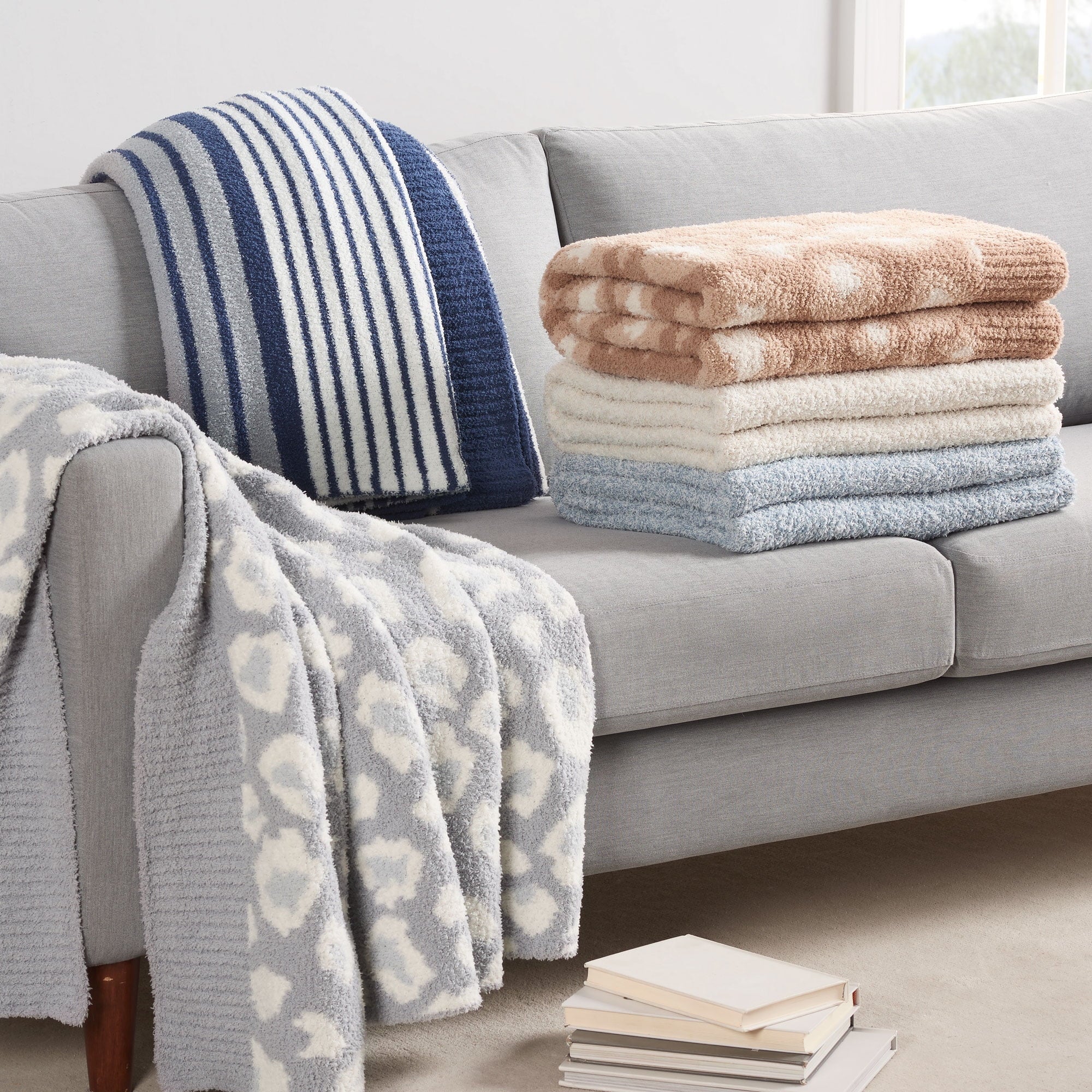 Better Homes & Gardens Cozy Knit Throw, 50x72, Blue Solid