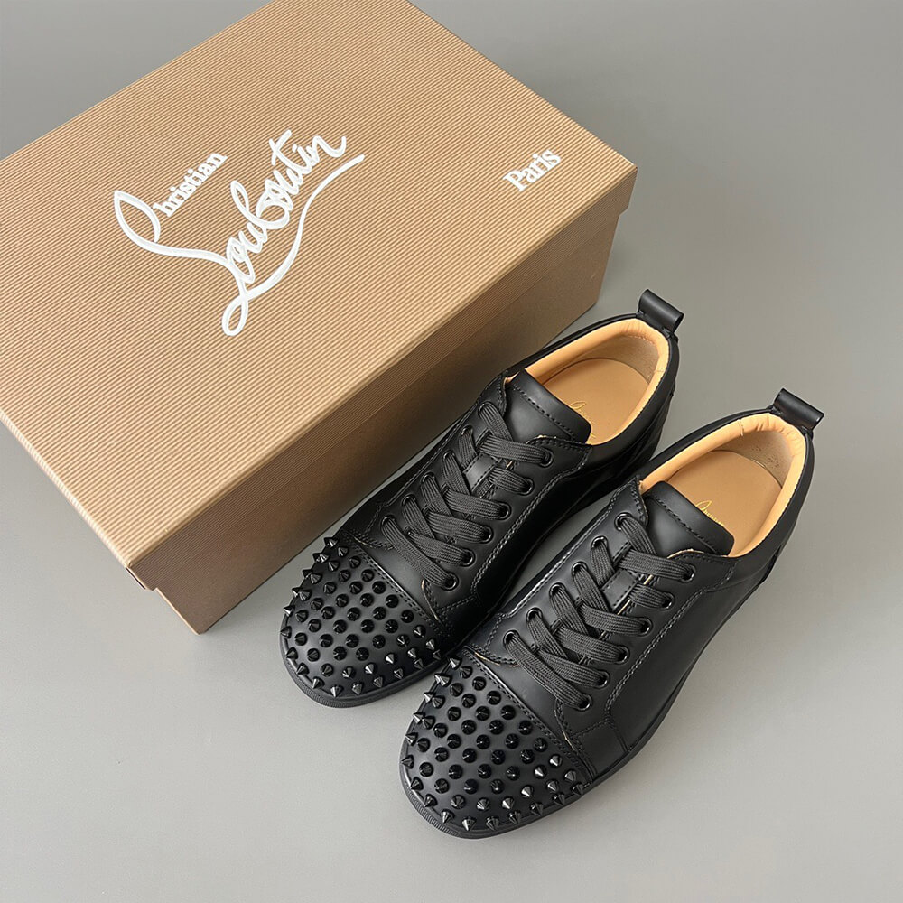 Christian Louboutin Louis Junior Spikes