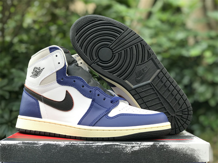 Air Jordan 1 High OG Rare Air “Deep Royal Blue”