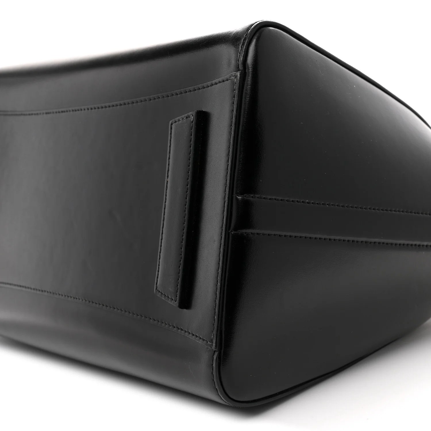 Shiny Lord Calfskin Medium Antigona Black
