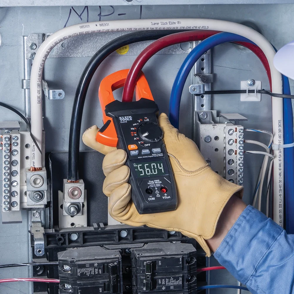 Klein Tools CL810 600A AC/DC Auto - Ranging Digital Pro Clamp Meter with