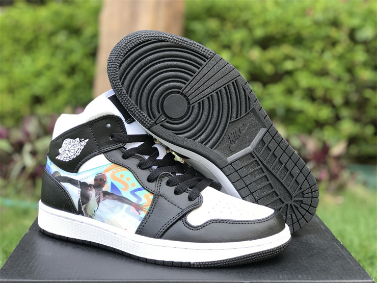 Air Jordan 1 Mid