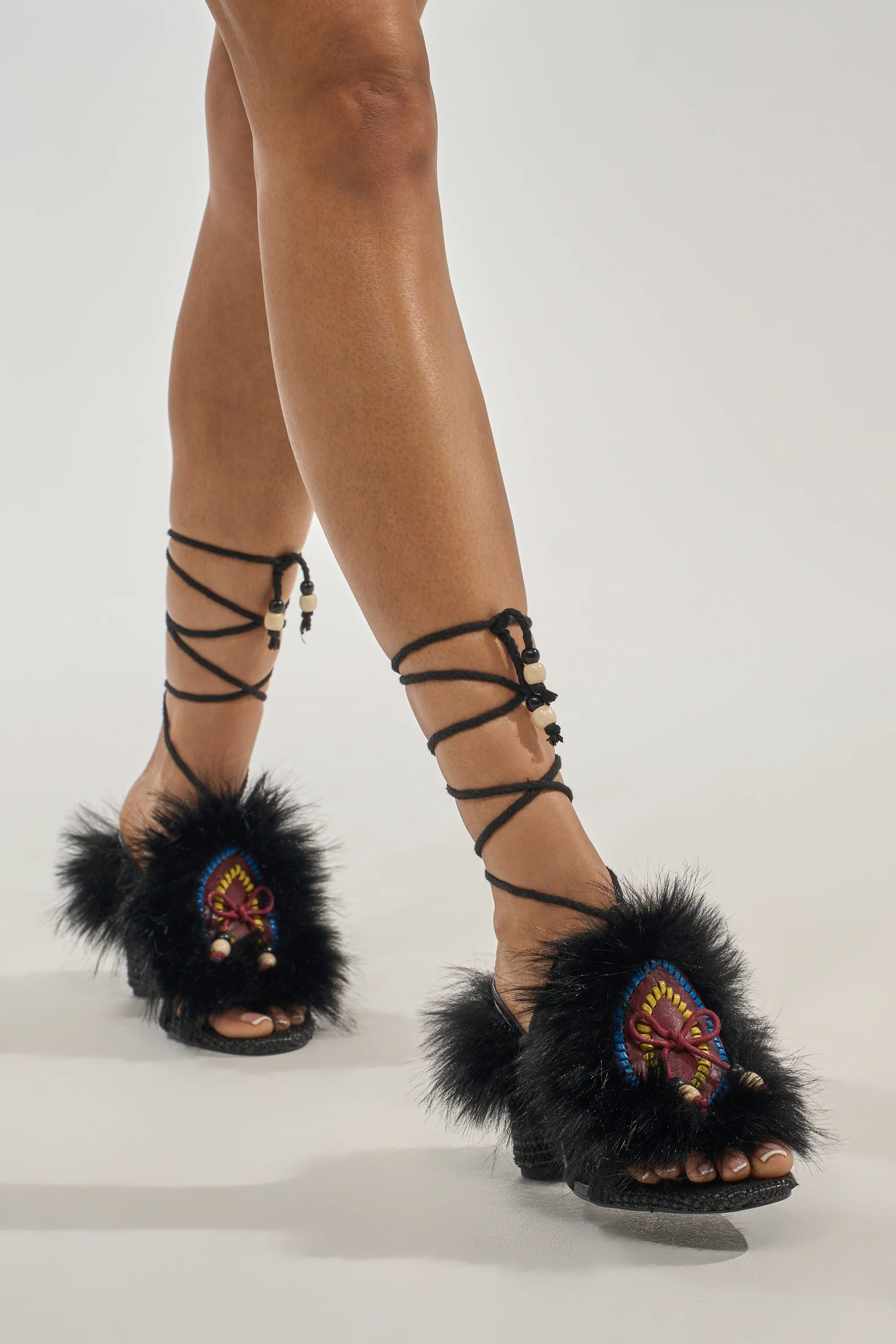AKIRA GOLD UMIKA BLACK FUR BLOCK SANDAL - Akira Store