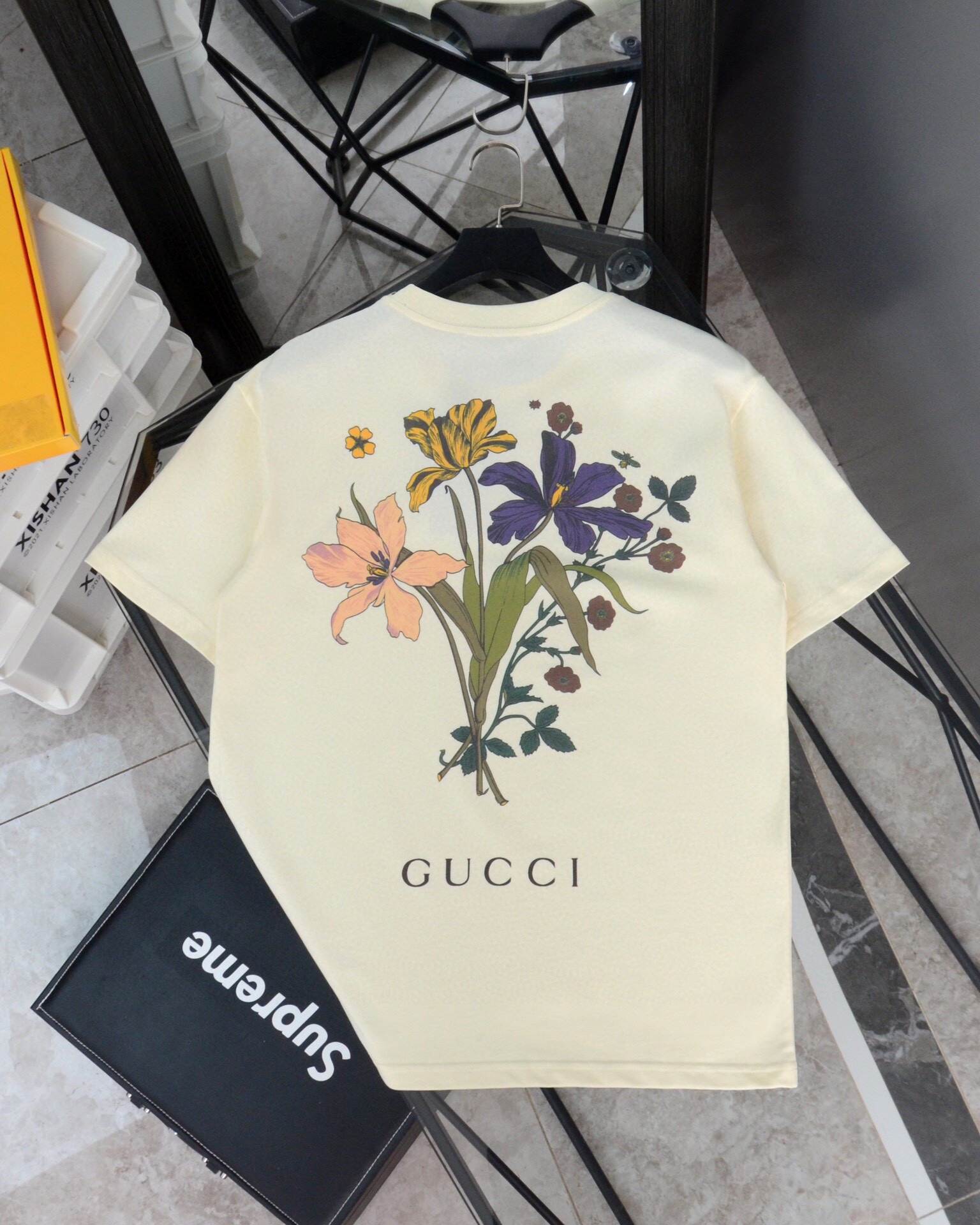 【GUCCI 公式旗艦店】グッチ Tシャツ ご好評に付き再入荷！半袖Tシャツ