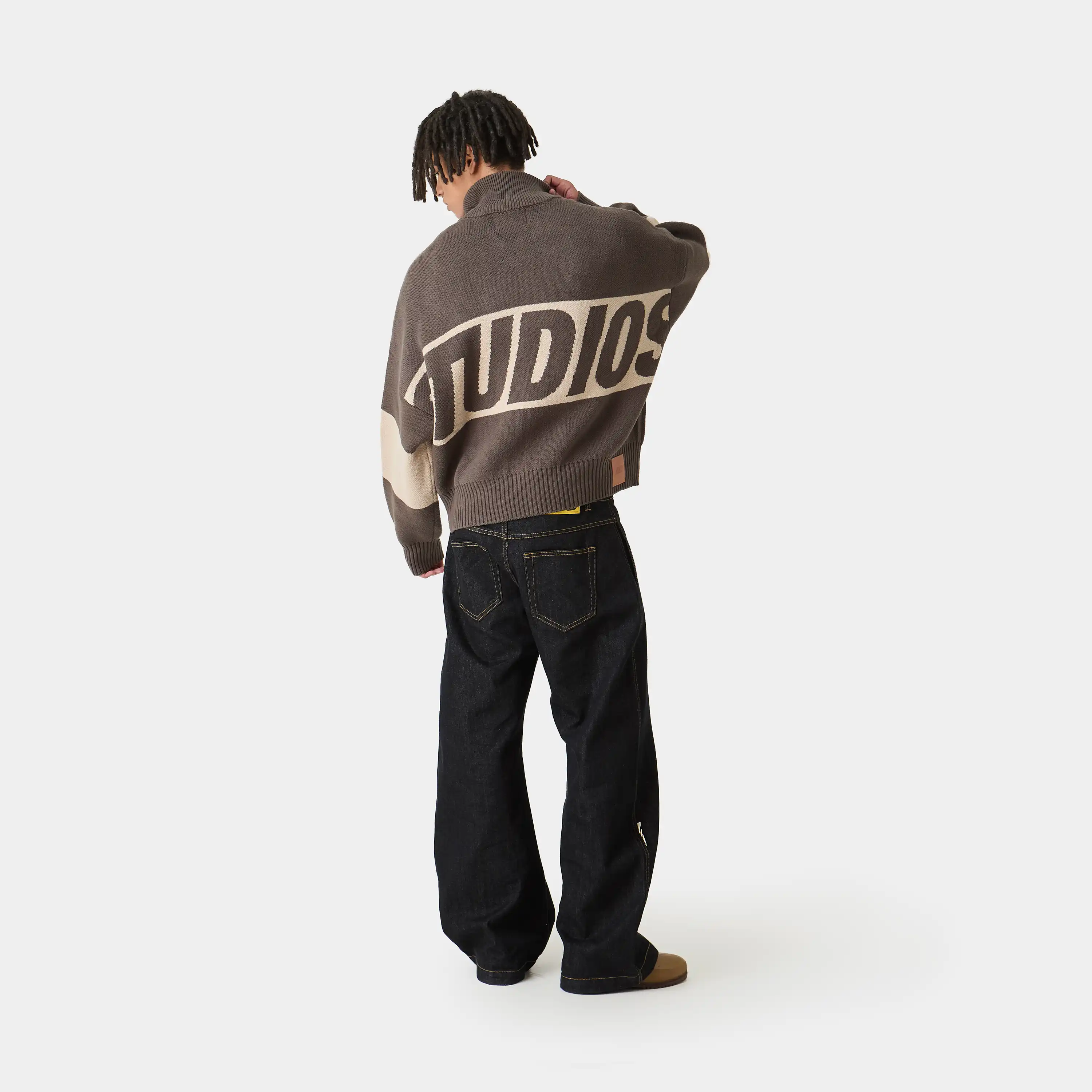 Thrill Falcon Zipper Knit