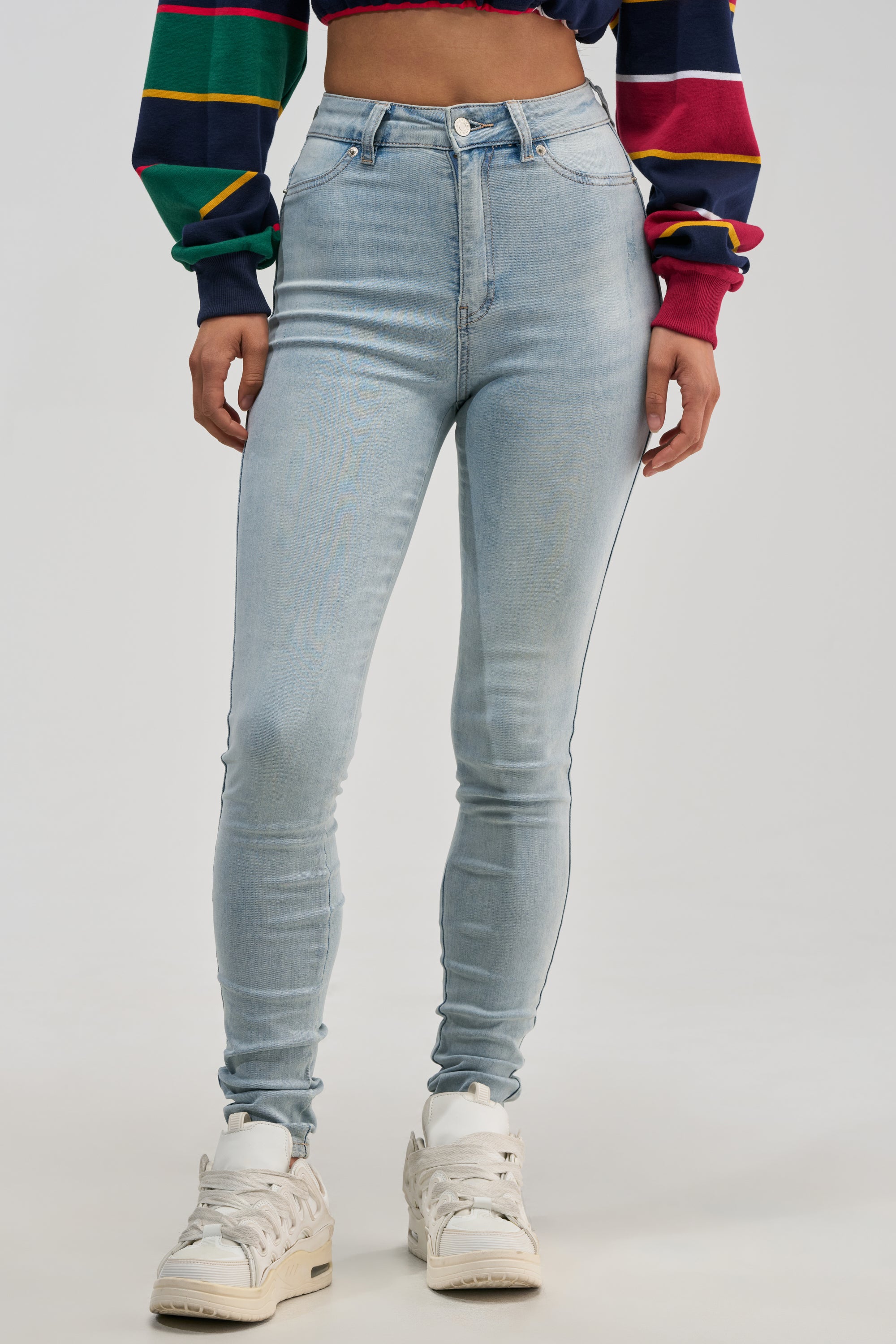 FLEX-FIT HIGH WAISTED SUPER STRETCHY SKINNY JEANS IN LIGHT BLUE - Akira Store