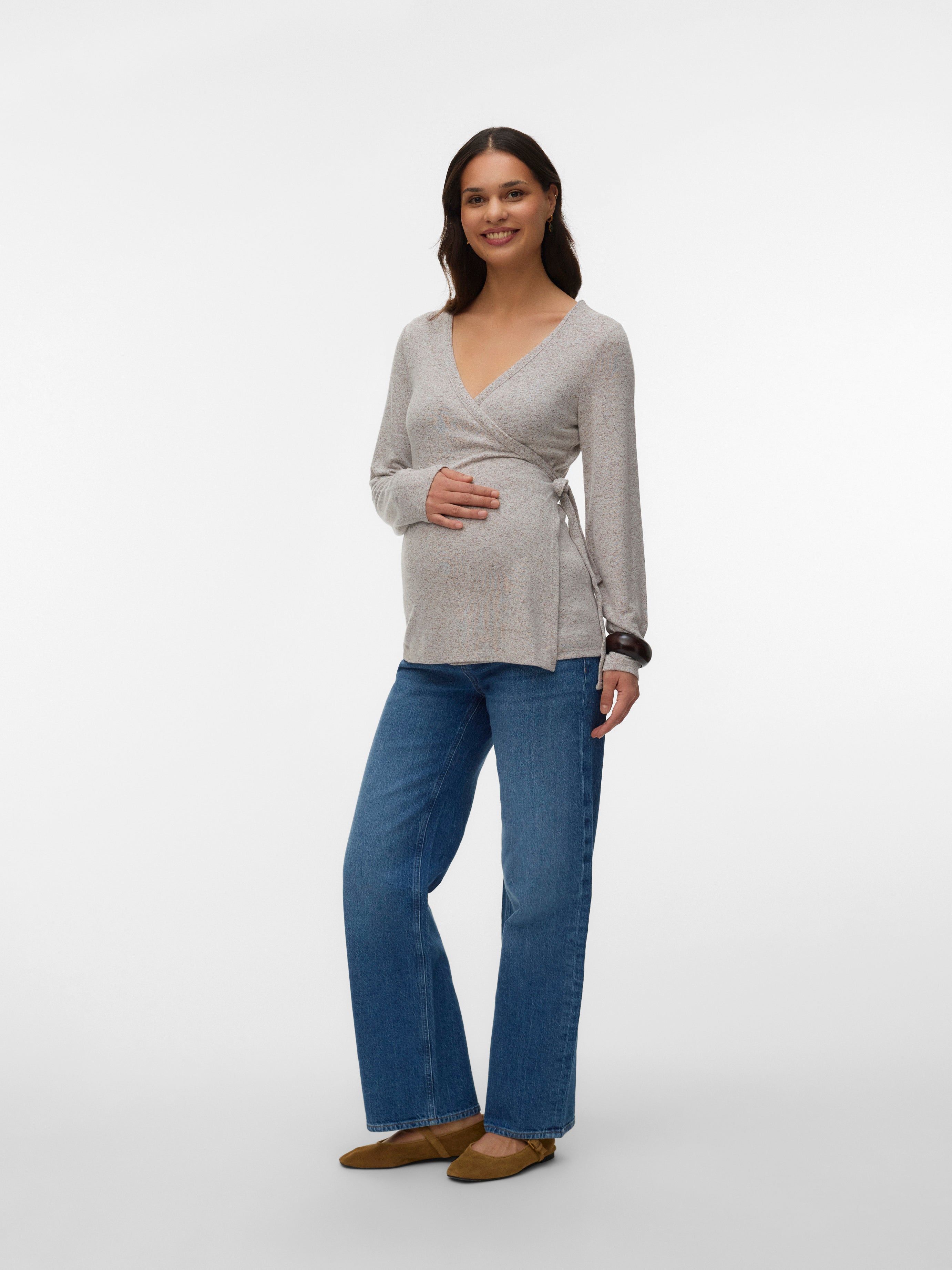 VERO MODA® Regular Fit V-Neck Top