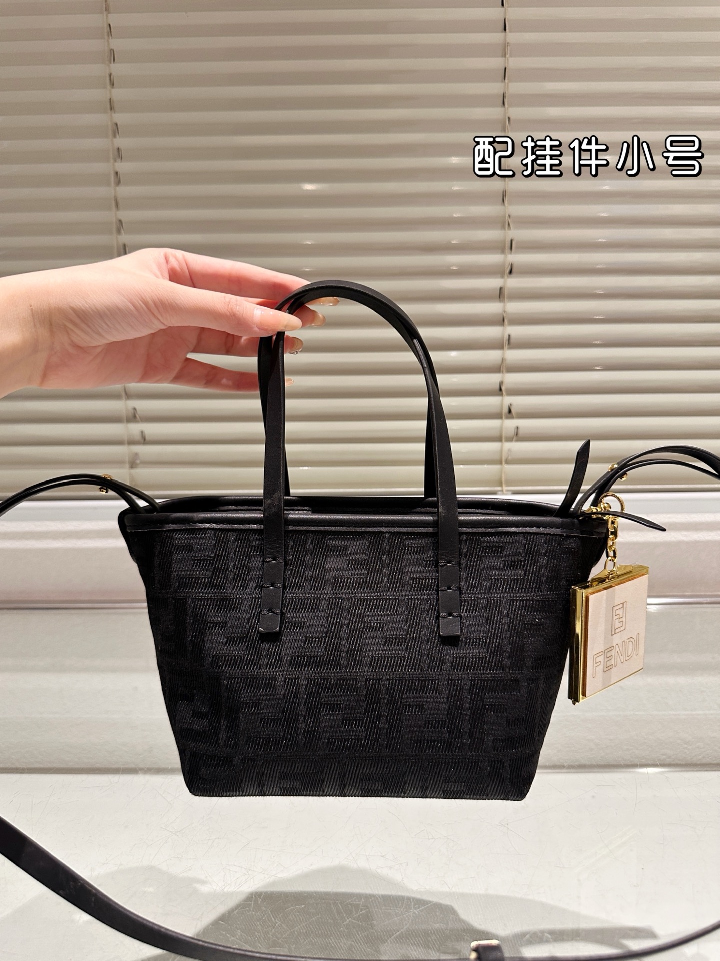 fen new arrival tote bag size: 17*14cm