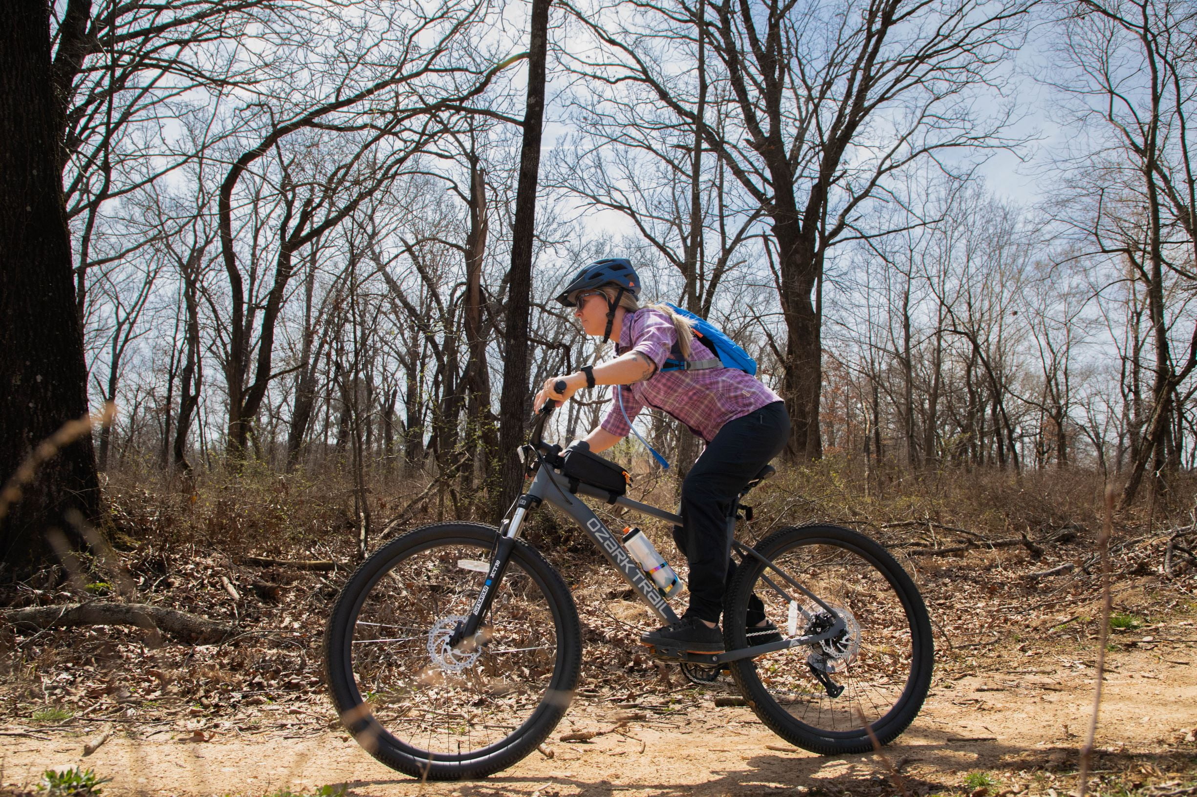 29" Ridge Mountain Bike, Medium Frame, Fits Riders 5'7" 5'11", Gray, Adult(17 in) - Image 4