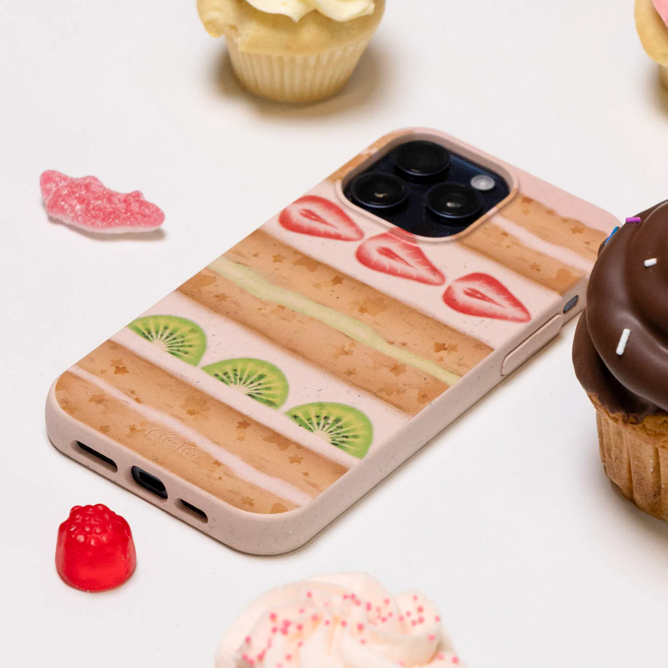 Seashell Fruit Cake iPhone 17 Pro Max Case