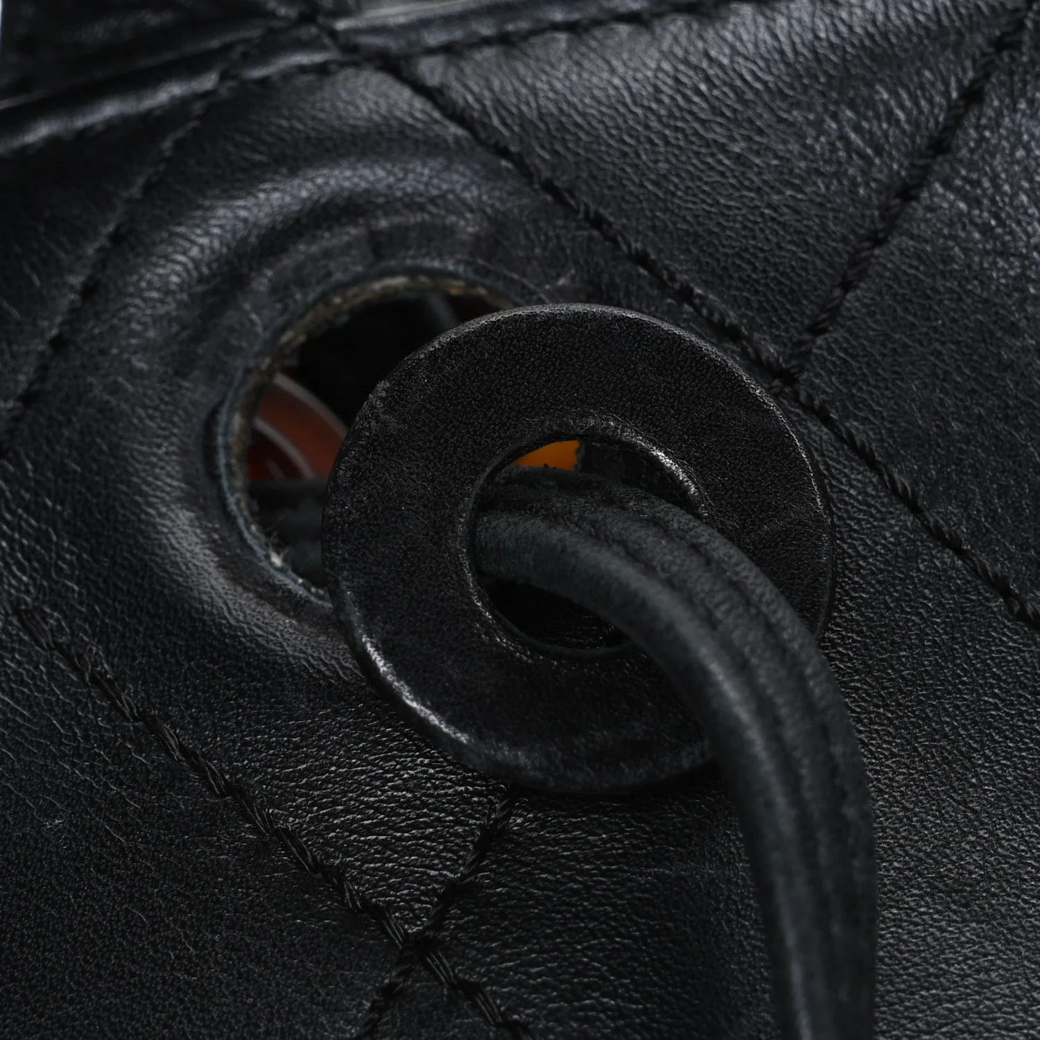 Lambskin Diamond Stitched Shoulder Bag Black