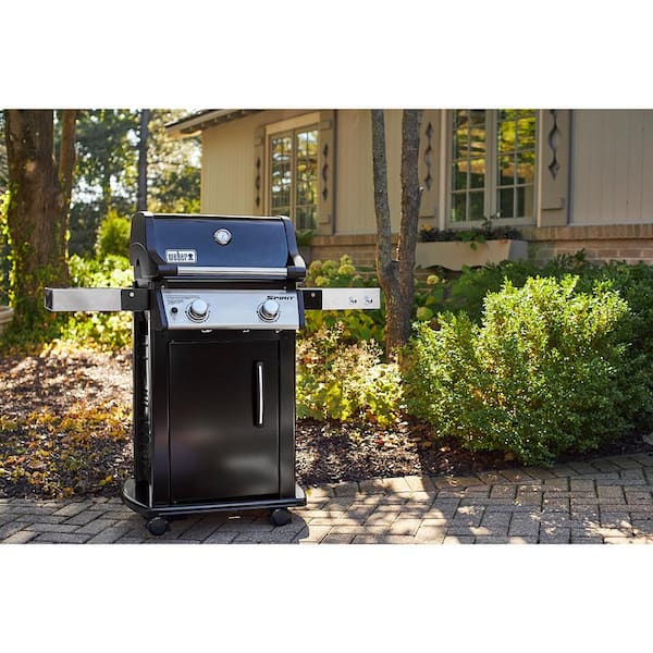 Spirit E 215 2 Burner Propane Grill in Black Image 2