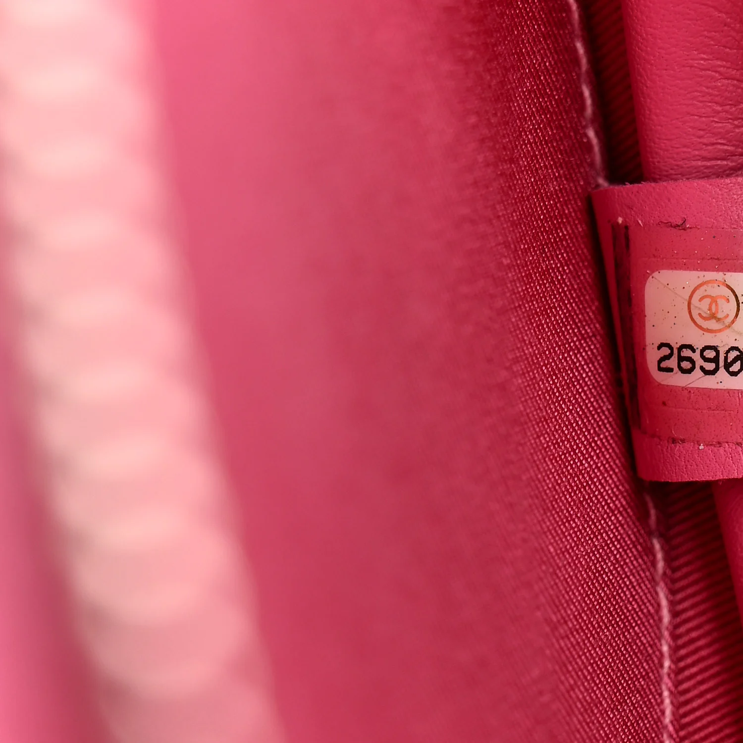 Patent Round As Earth Evening Bag Pink