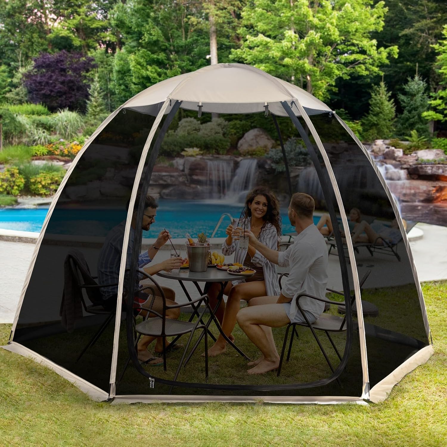 Gazebo moustiquaire pouvant accueillir 6, 10 ou 15 personnes. Tente de style igloo avec moustiquaire latérale. Idéal