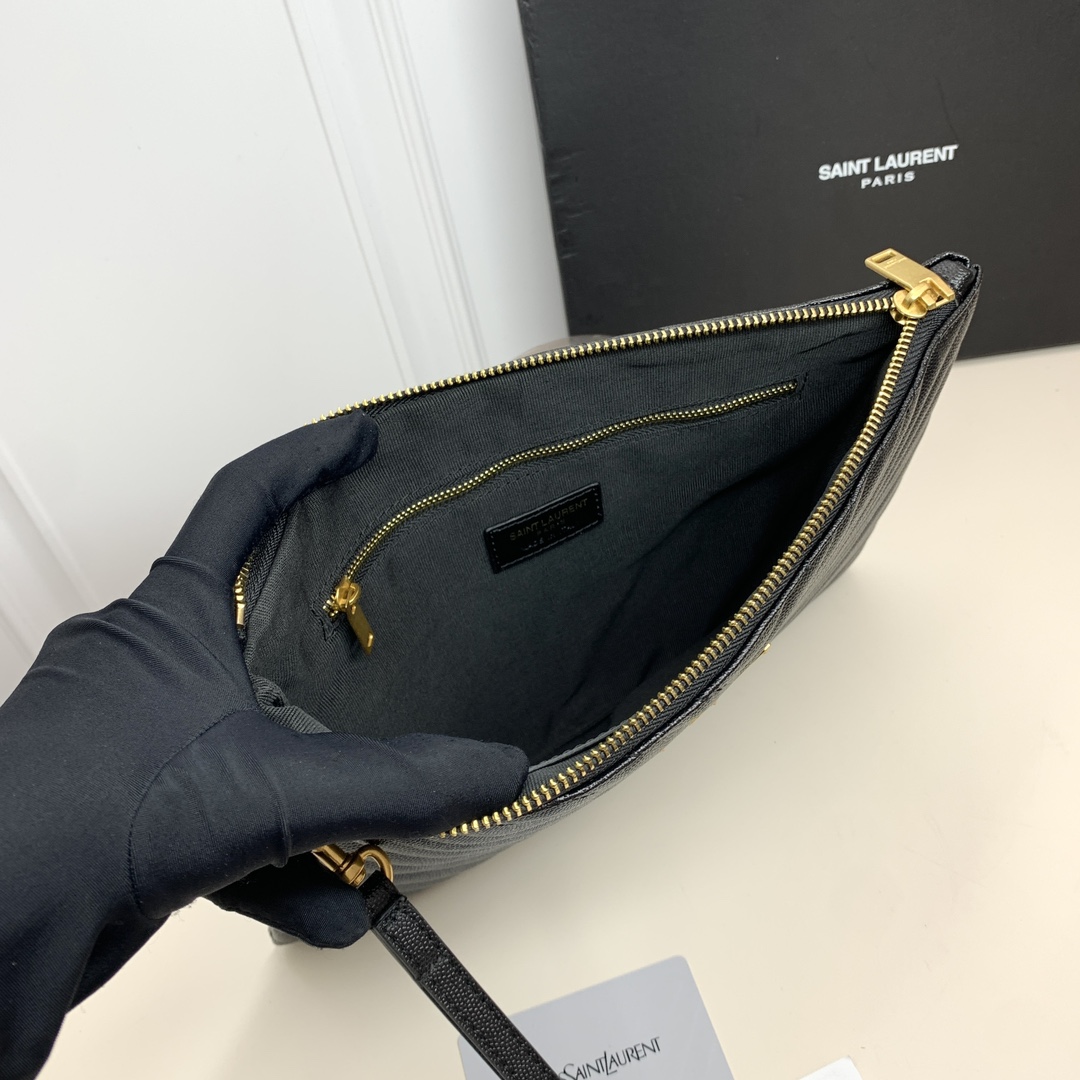 Y new arrival handbag size??30cm