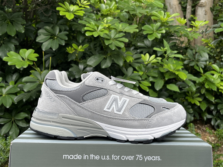 New Balance NB 993