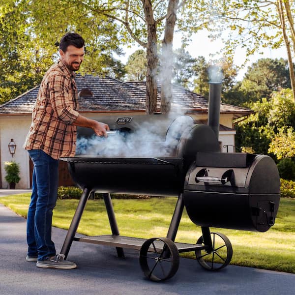 Longhorn Reverse Flow Offset Charcoal Smoker Grill in Black with 1,060 sq in Cooking Space Image 10
