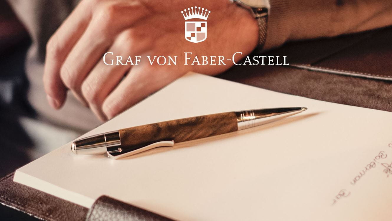 Coffret en bois Art & Graphic Collection 125 pièces